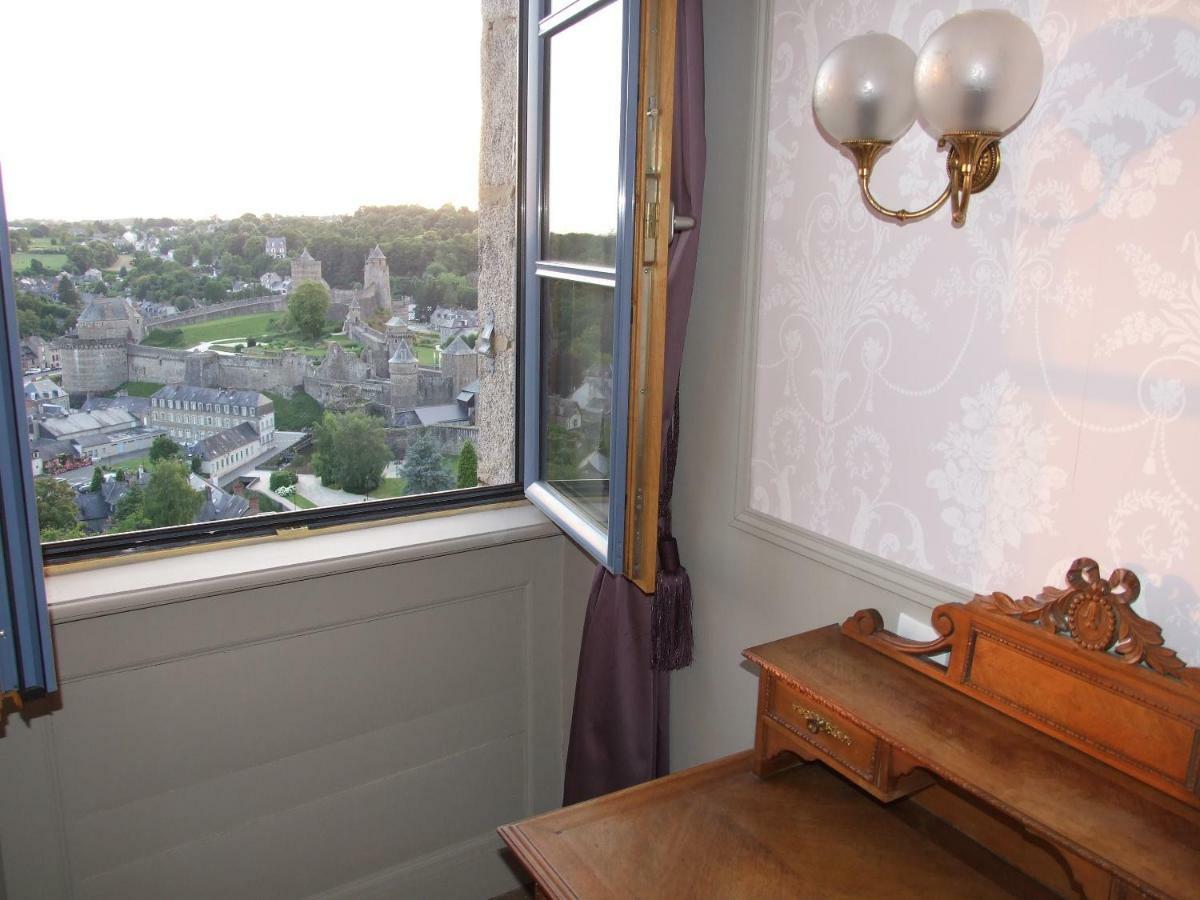 Hotel Particulier Le Mercier De Montigny -Une Nuit Sur Les Remparts- Fougères Esterno foto